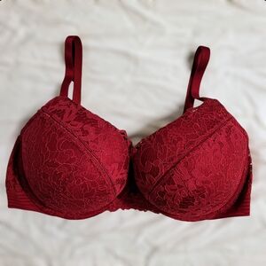Victoria's Secret Bombshell Plunge 38D Red Lace Push-up Bra